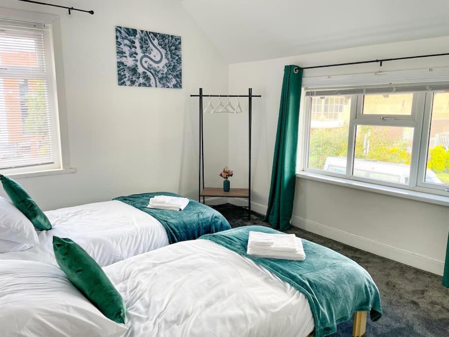 Perfect For Contractors & Families! 7 Beds Free Parking Apartment Birmingham Exterior photo