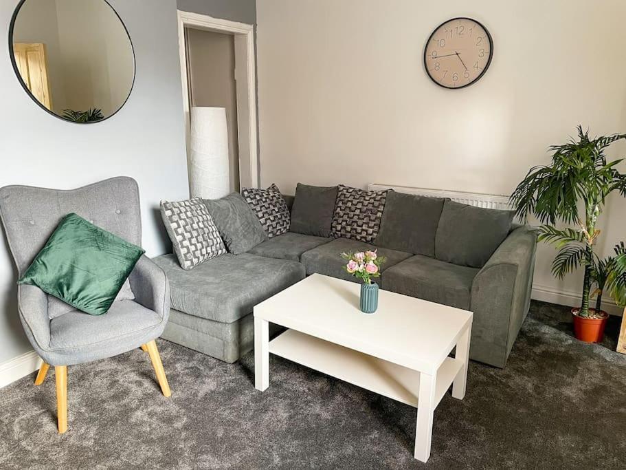 Perfect For Contractors & Families! 7 Beds Free Parking Apartment Birmingham Exterior photo